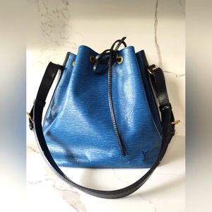 LV Noe Epi Leather Bag